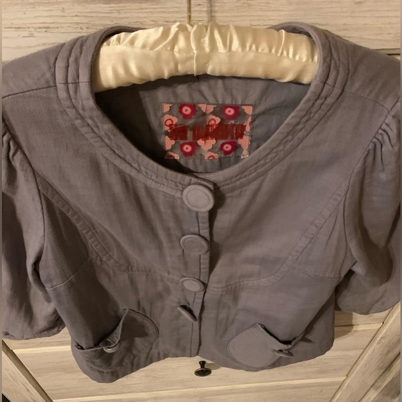 BB Dakota Short Jacket/Sweater - Picture 5 of 5